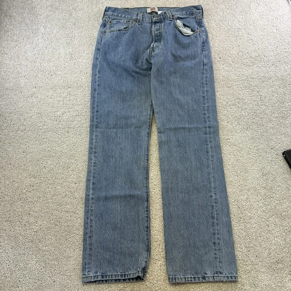 Levi's 501 XX Jeans 32x31 Blue Denim Straight Leg Button Fly 2000s